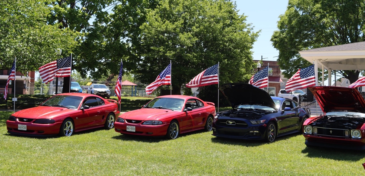 Mustang Row